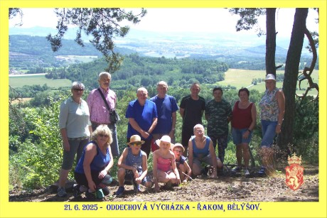 Červnová vycházka na hradiště a k jezírku. jpg